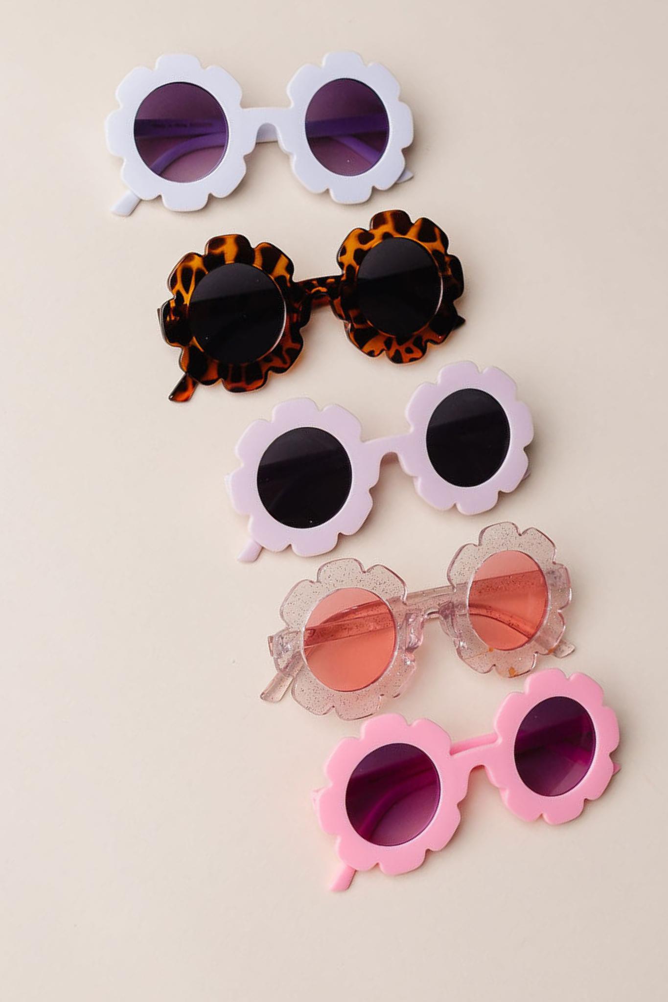 Groovy Sunglasses, Light Pink Glitter | Mila & Rose