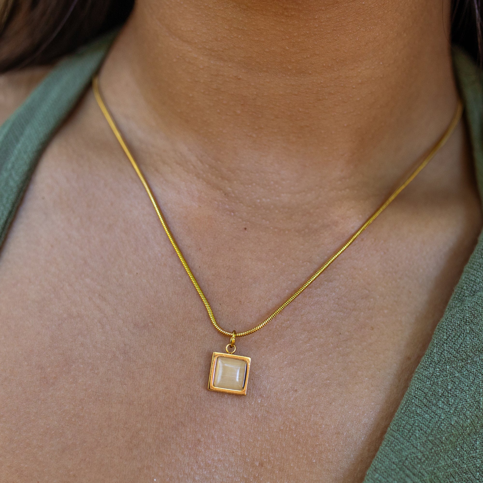 Grounded Necklace, Gold | ALCO Jewelry