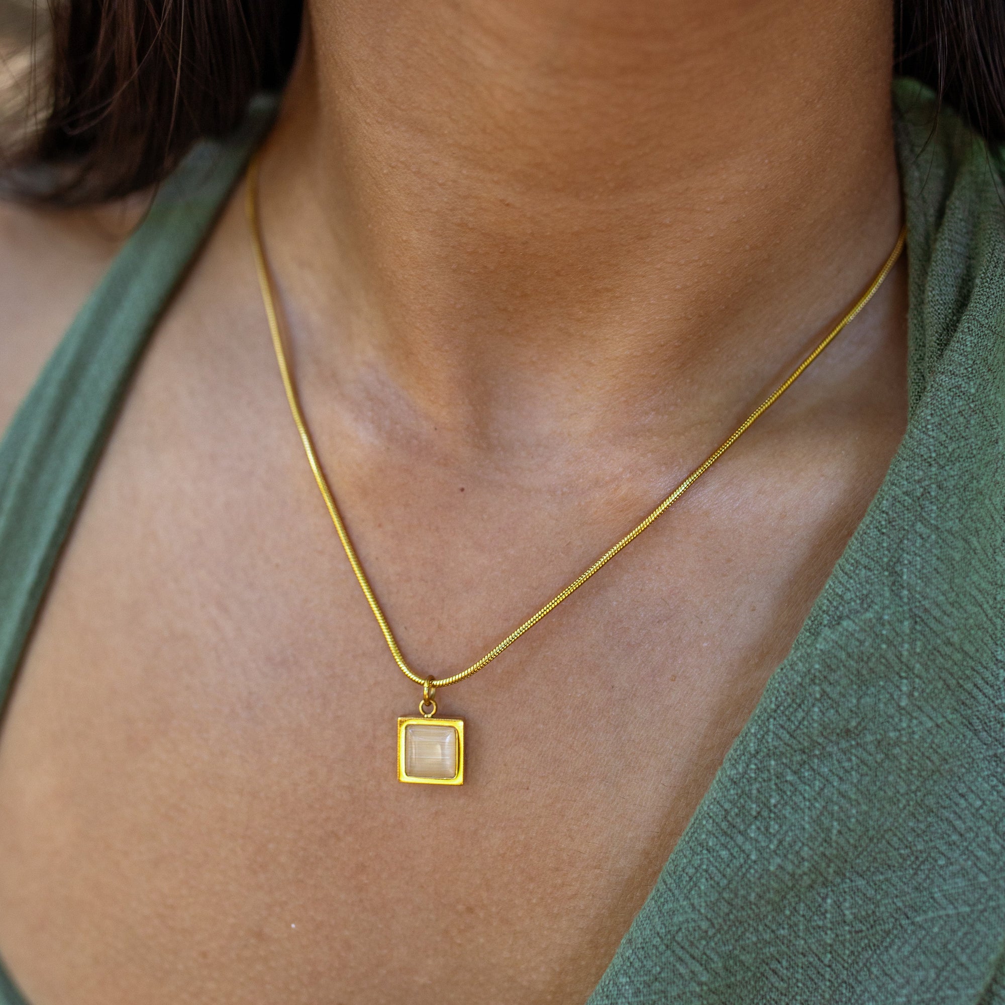 Grounded Necklace, Gold | ALCO Jewelry