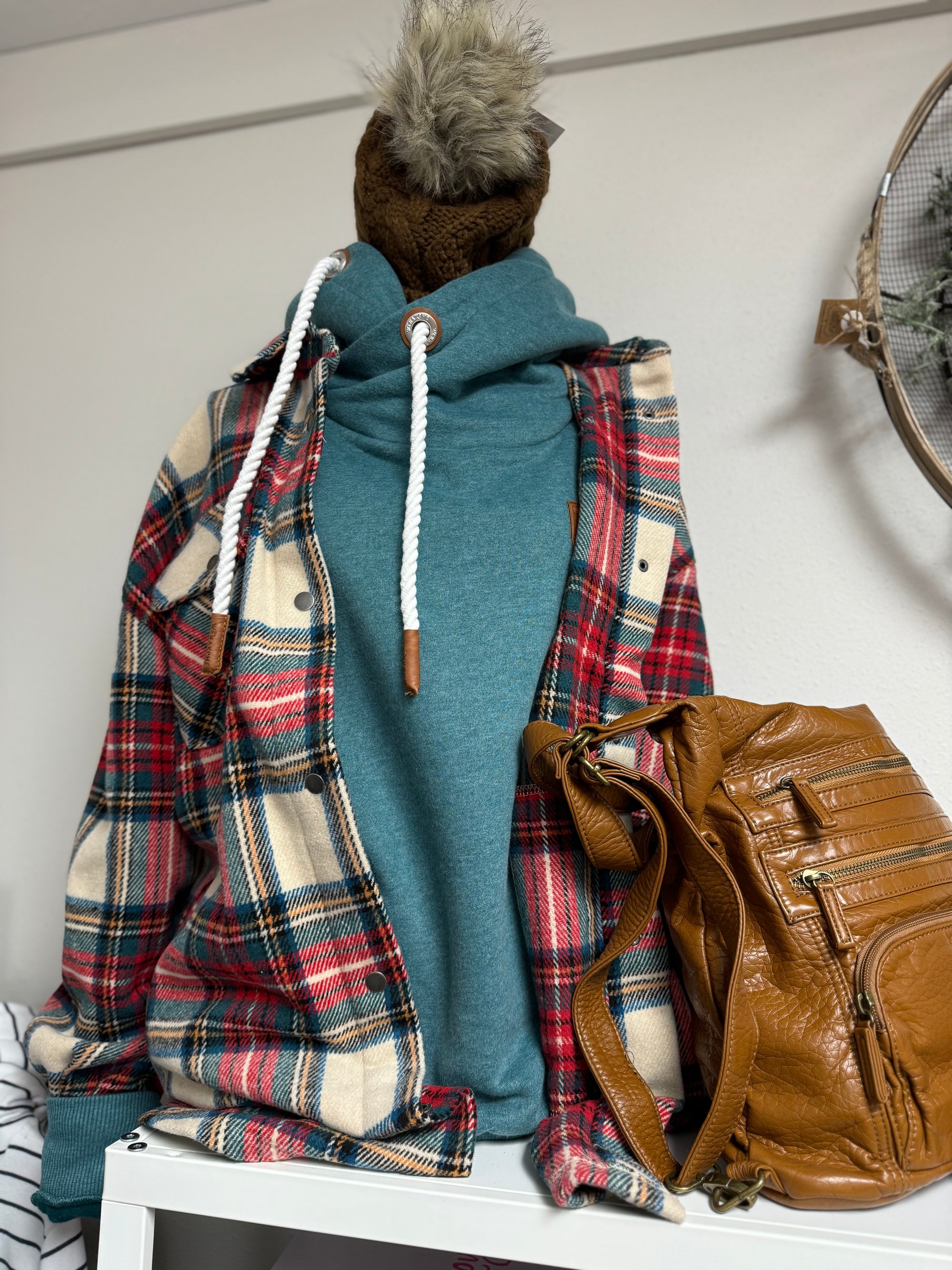 Shacket w/ Pockets, Red, Green & Taupe Tartan Plaid | Fornia