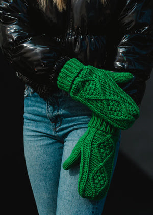 Kelly Green Cable Knit Mittens | Panache