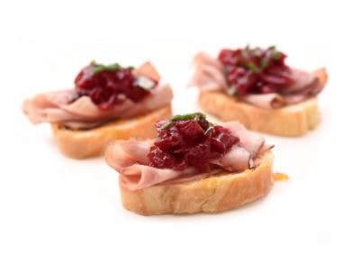 Caramelized Red Pepper Crostini Spread | Elki